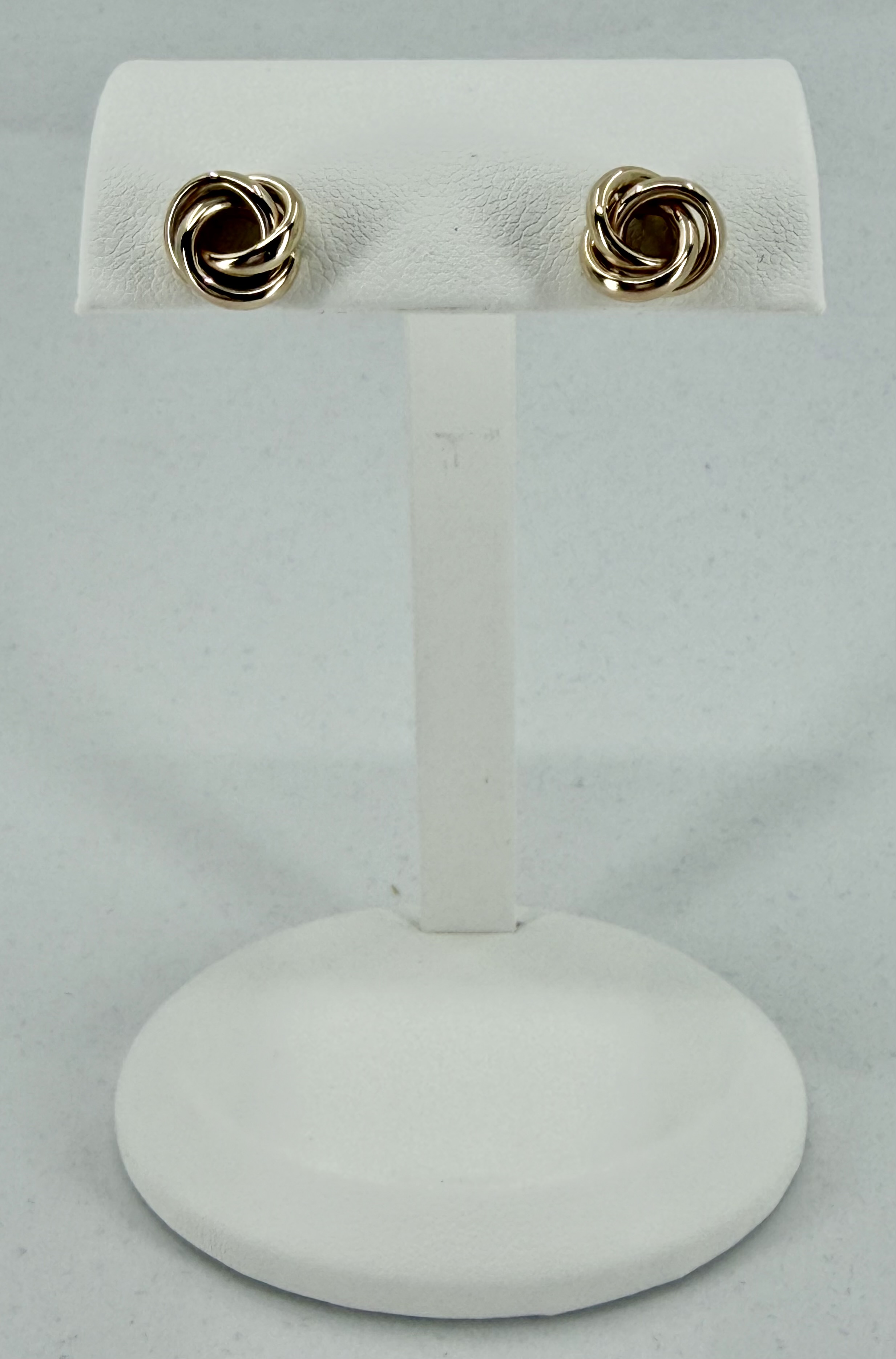 14K Yellow Gold Small Knot Stud Earrings