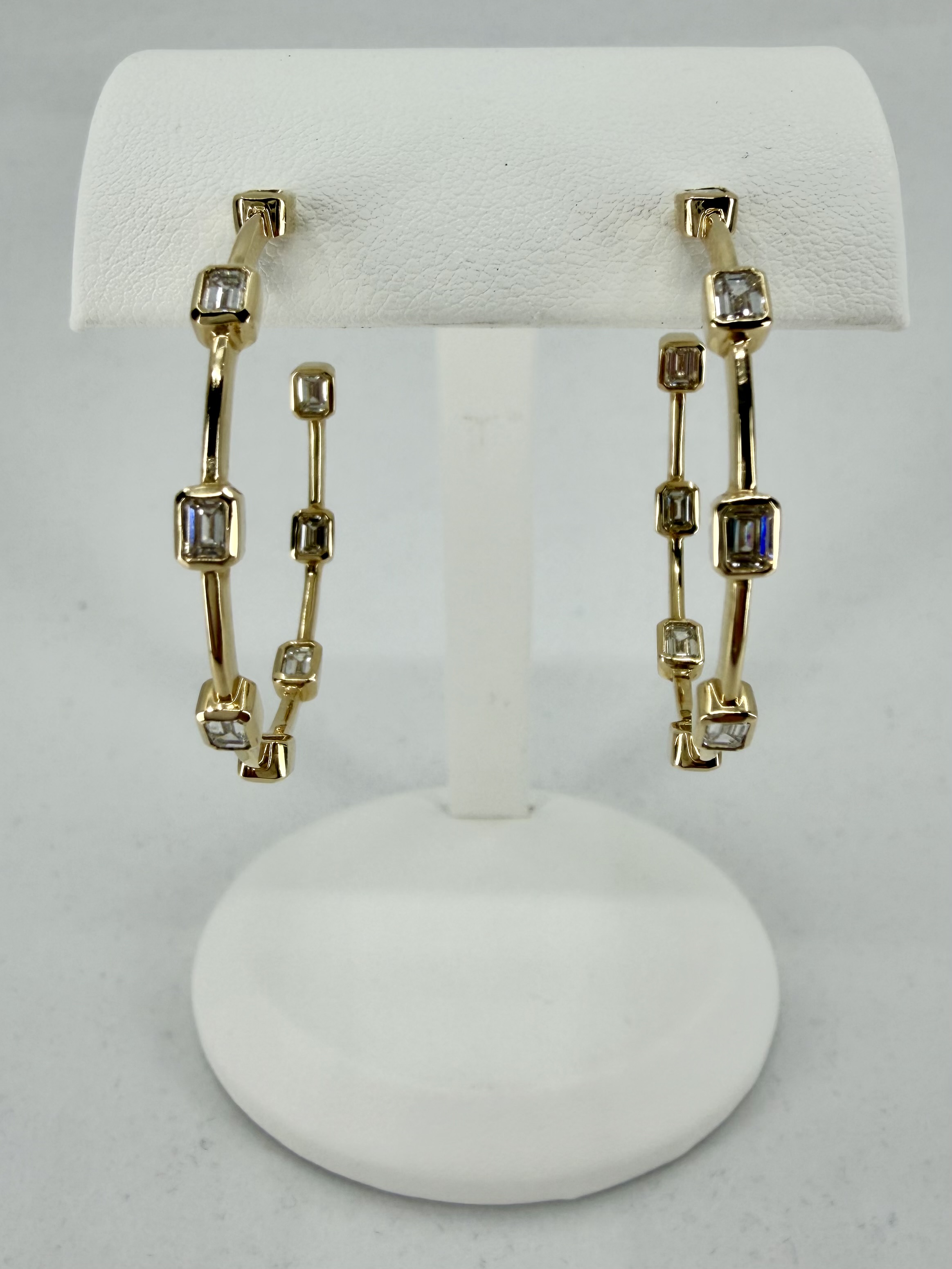14K Yellow Gold Emerald Cut Diamond Hoop Earrings &ndash; 2.18 CTW