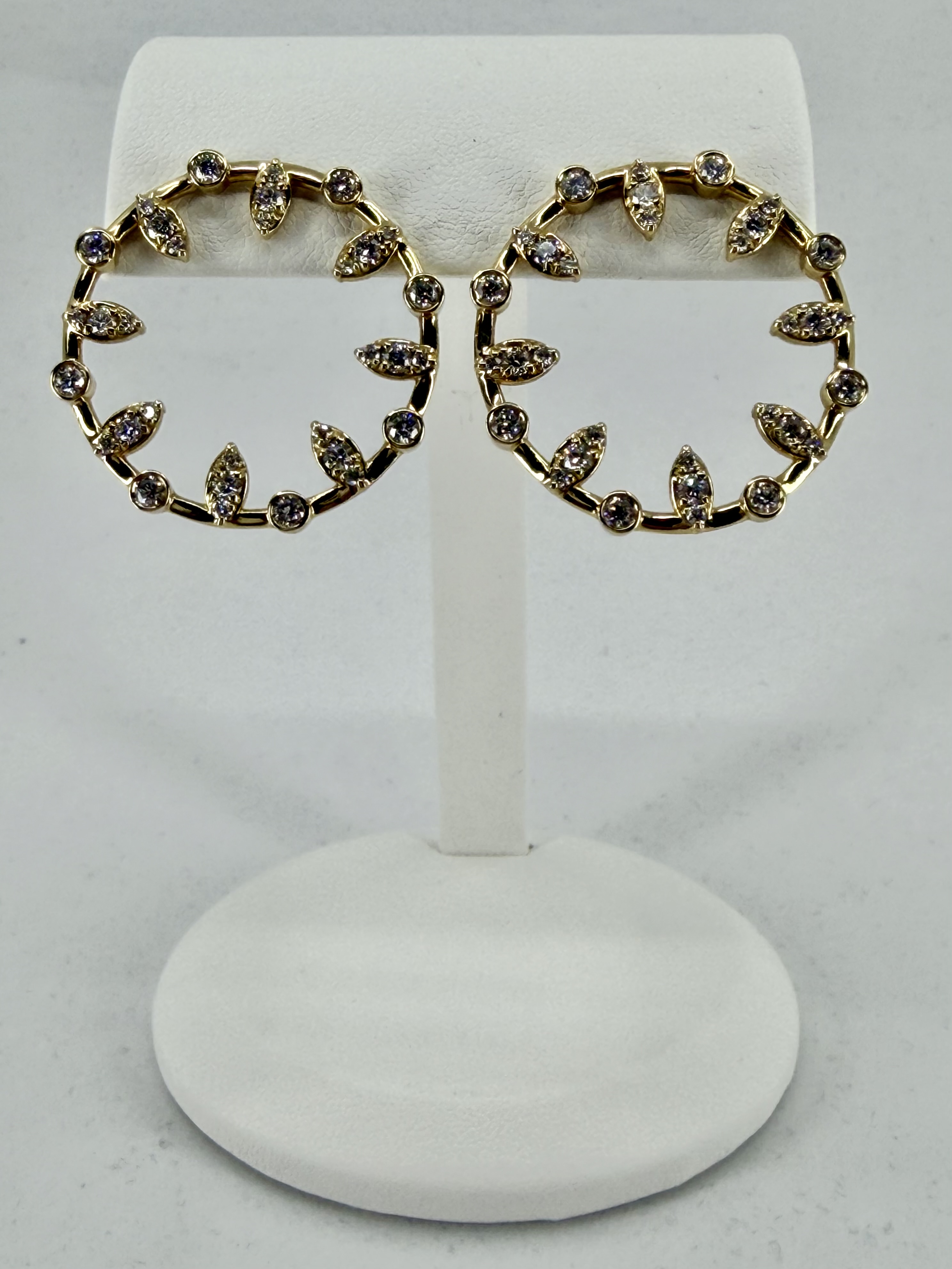 14K Yellow Gold Diamond Wreath Earrings &ndash; 1.54 CTW