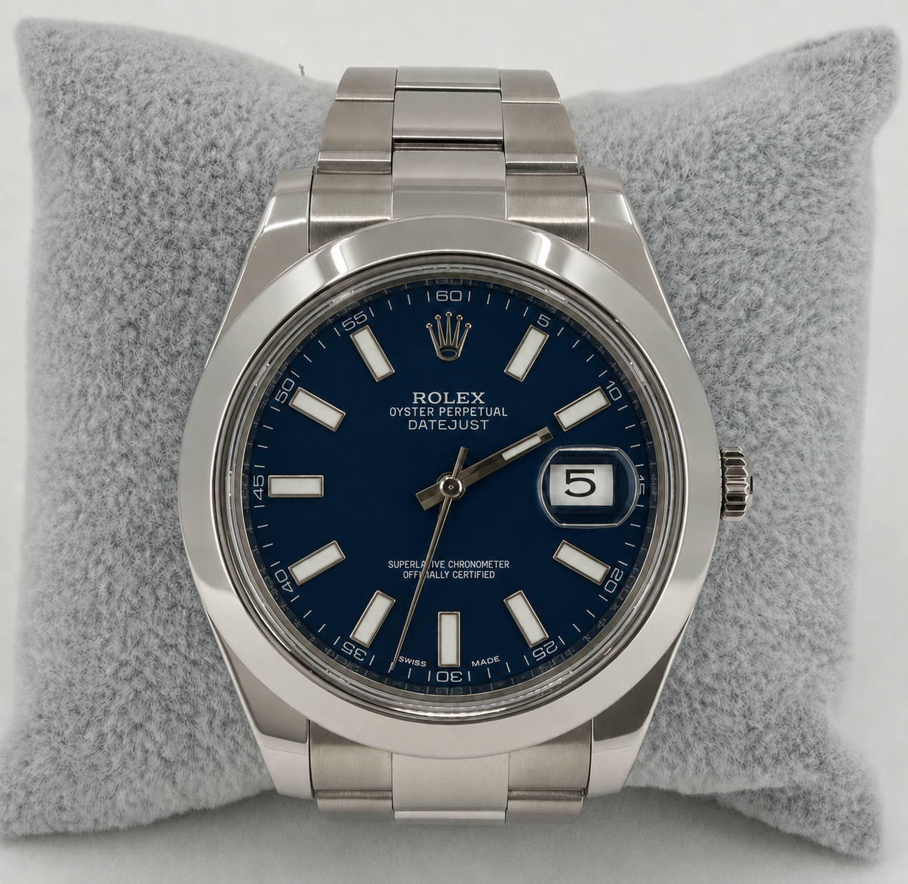 Rolex Datejust 41 &ndash; Blue Sunburst Dial, Smooth Bezel, Oyster Bracelet