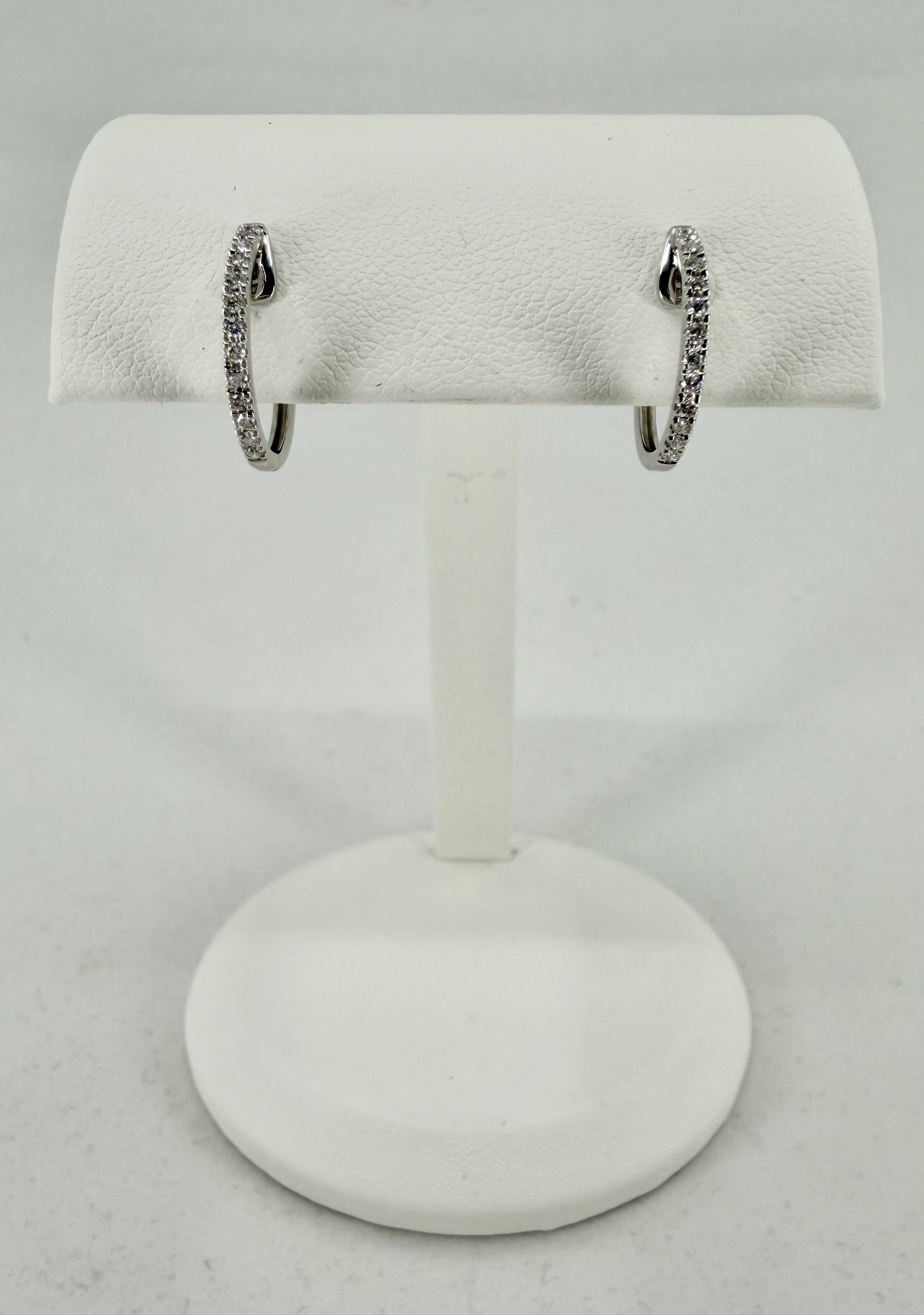18K White Gold Diamond Hoop Earrings