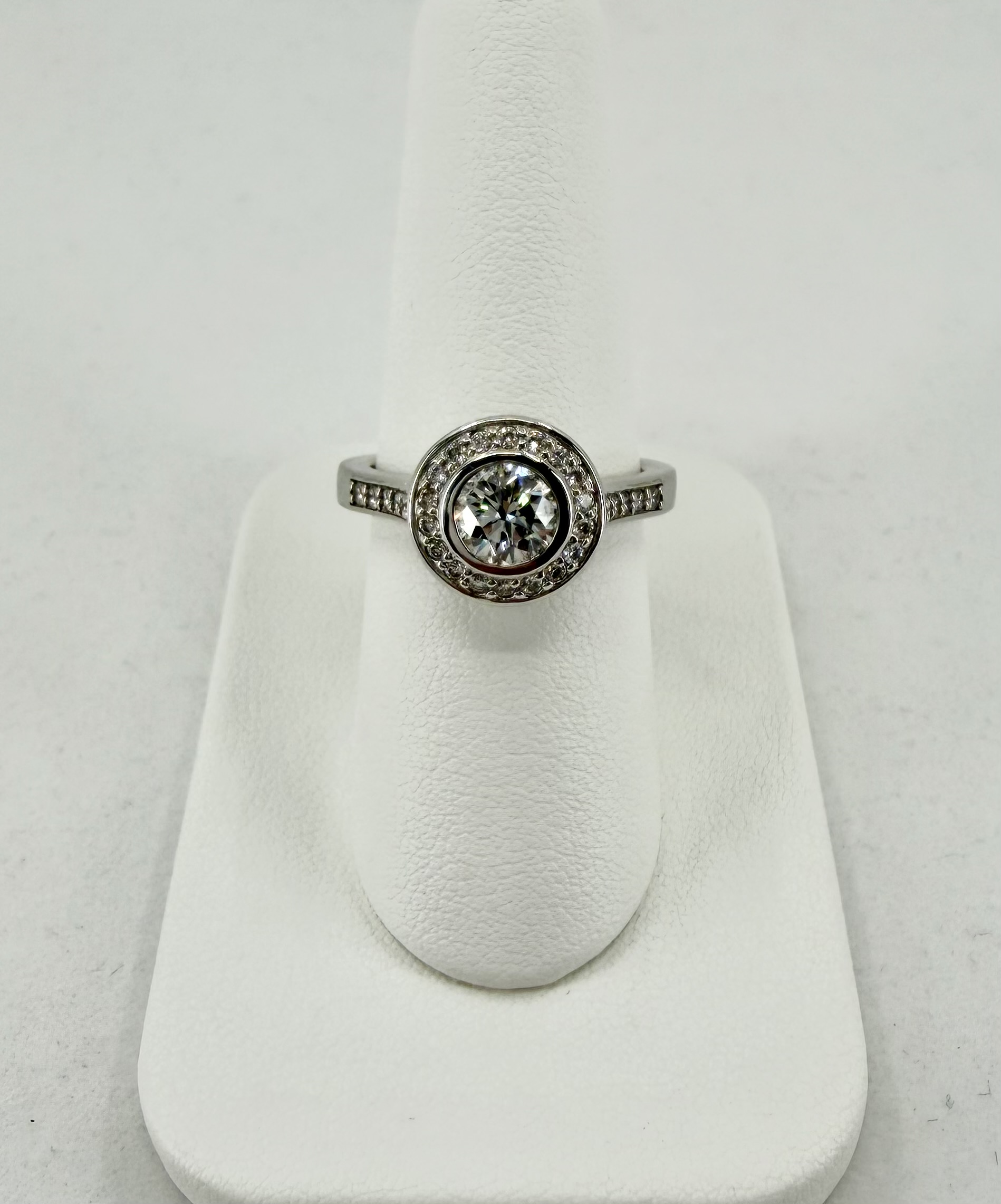 18K White Gold Diamond Halo Ring