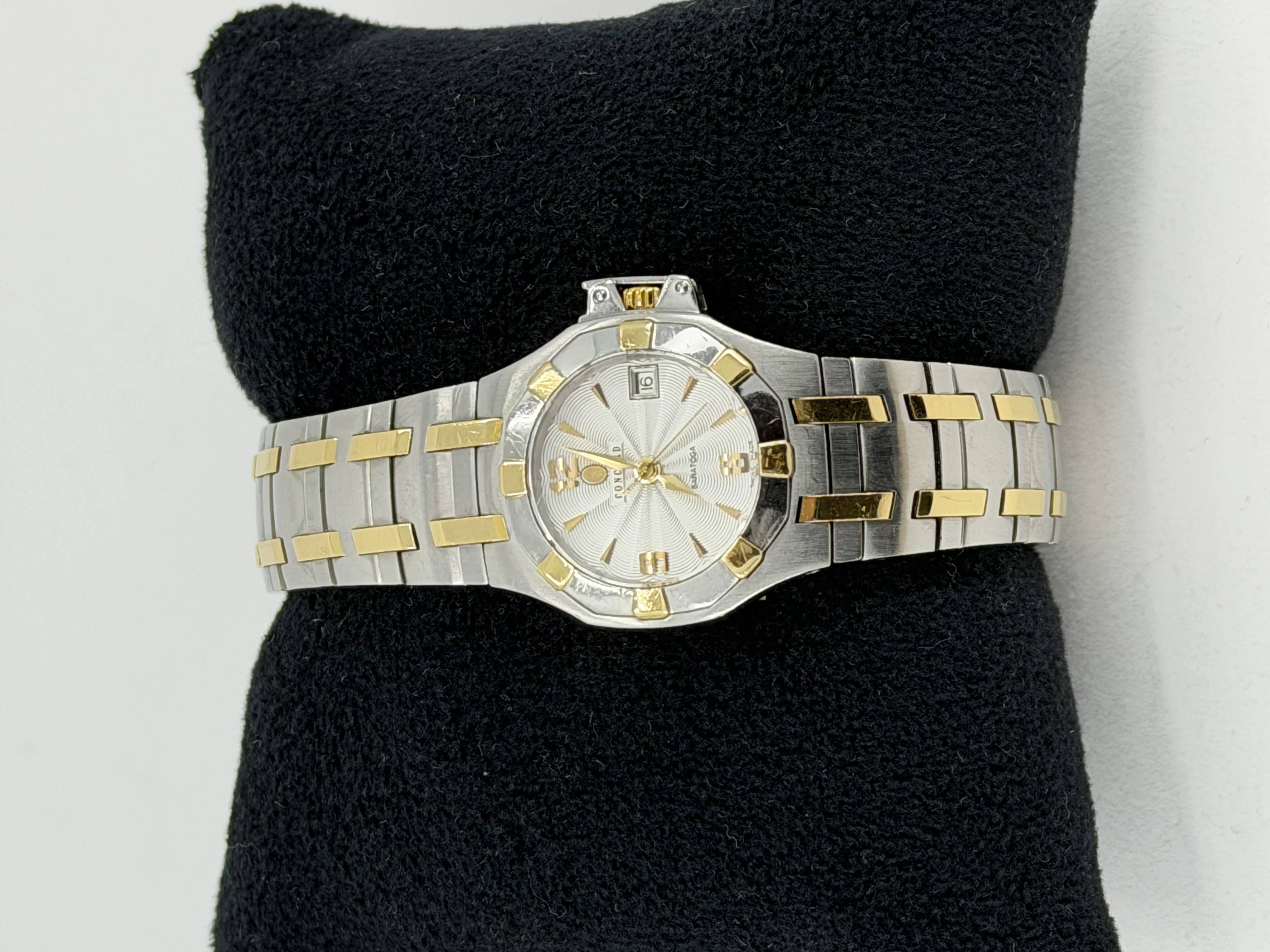 CONCORD CARATOGA WATCH STAINLESS STEEL X 18KY BEZEL & CROWN