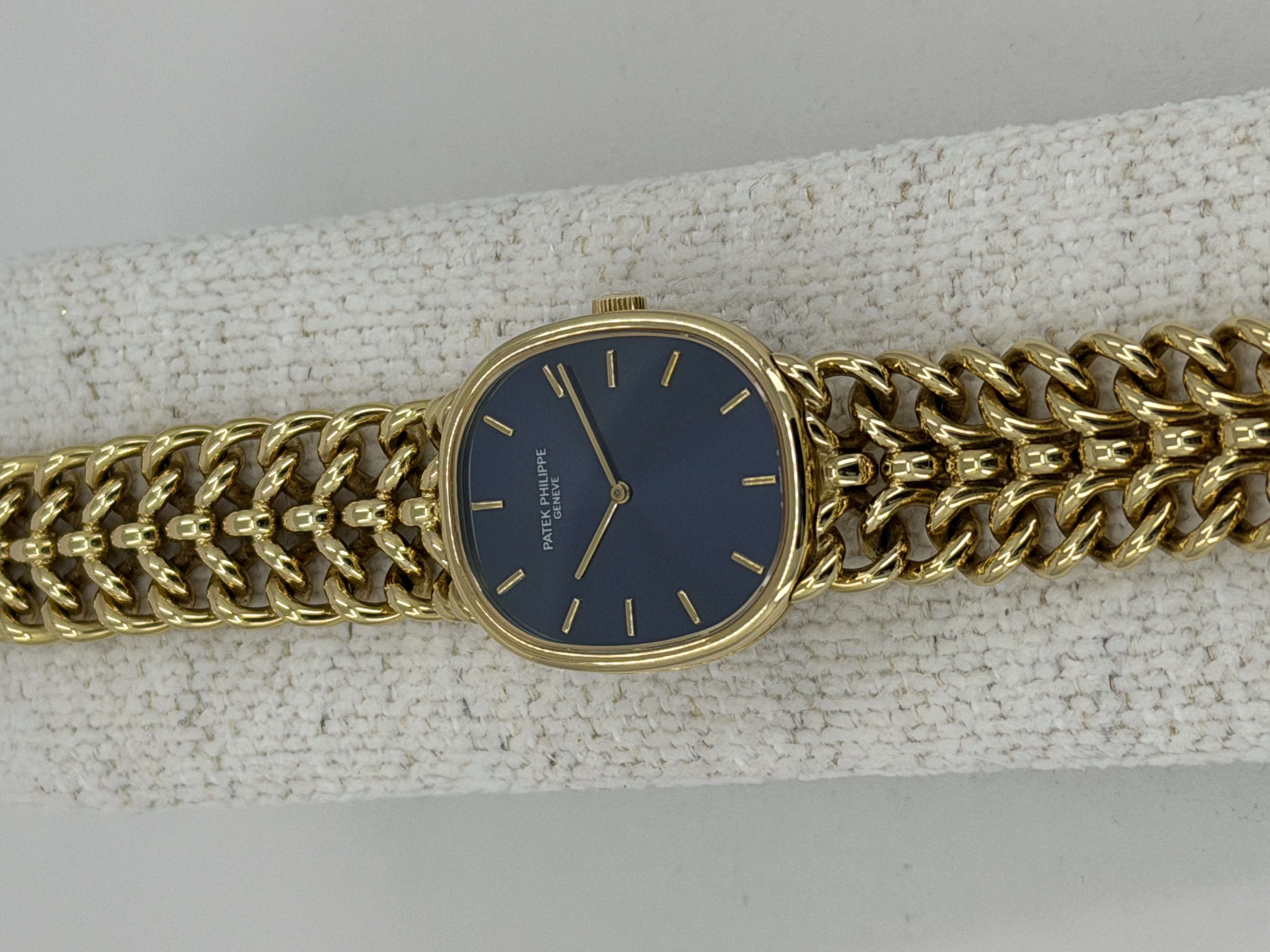 18KYG GENTS PATEK ELLIPSE, COLBALT DIAL