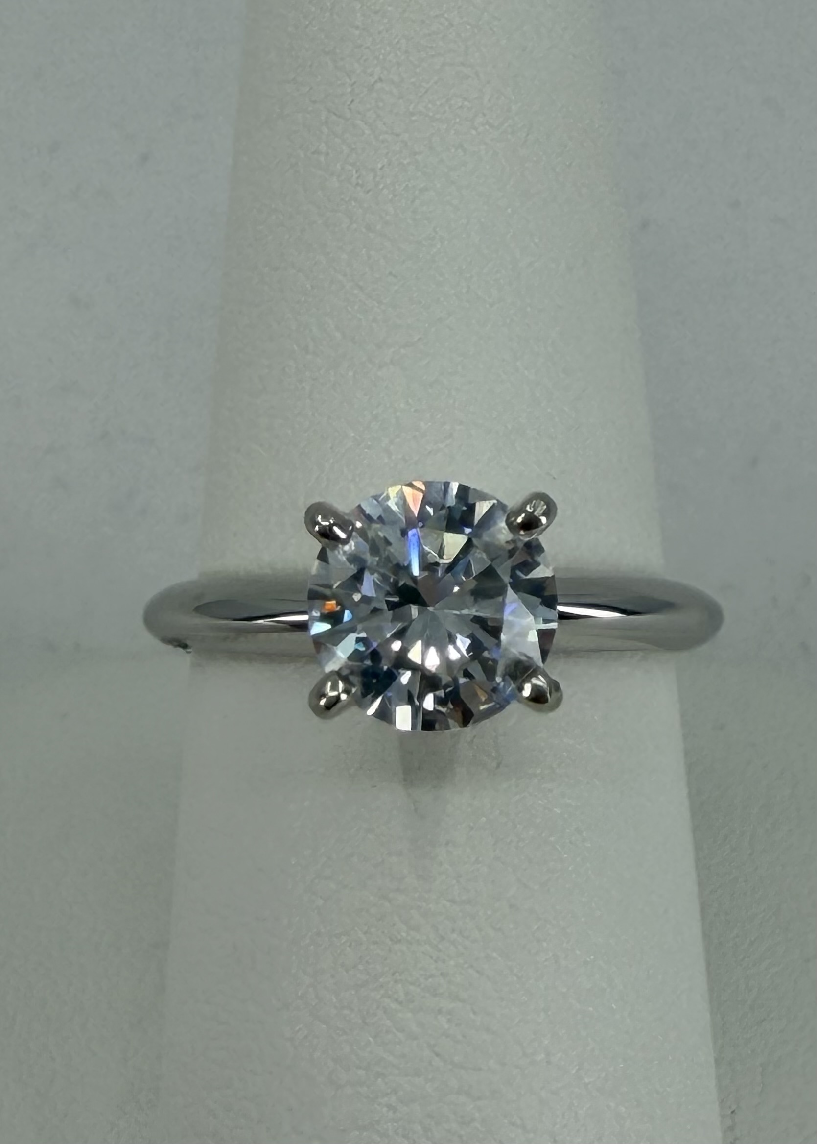Platinum Solitaire Ring With Cubic Zirconia = 2 Carats