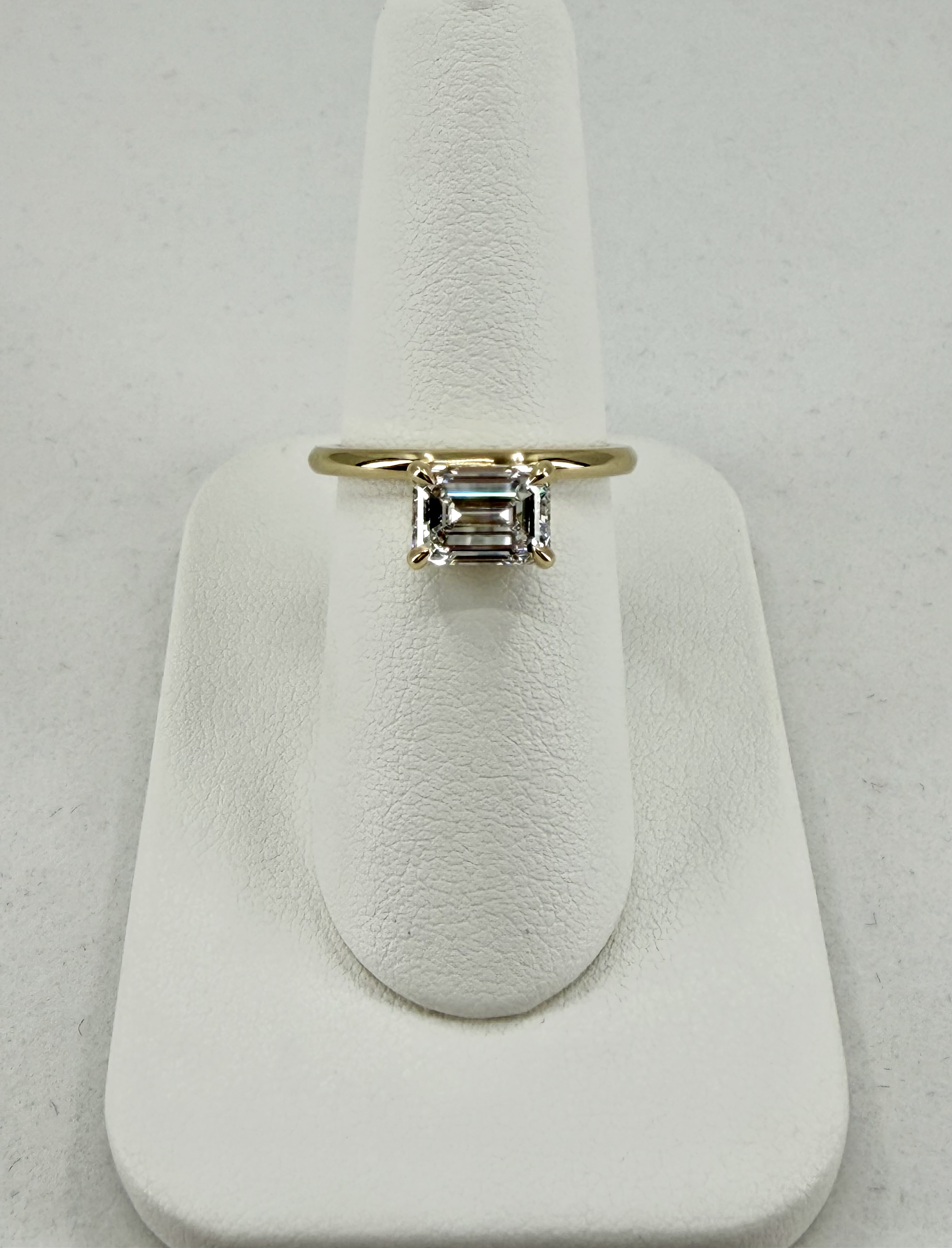 14K Yellow Gold Emerald Cut Diamond Ring