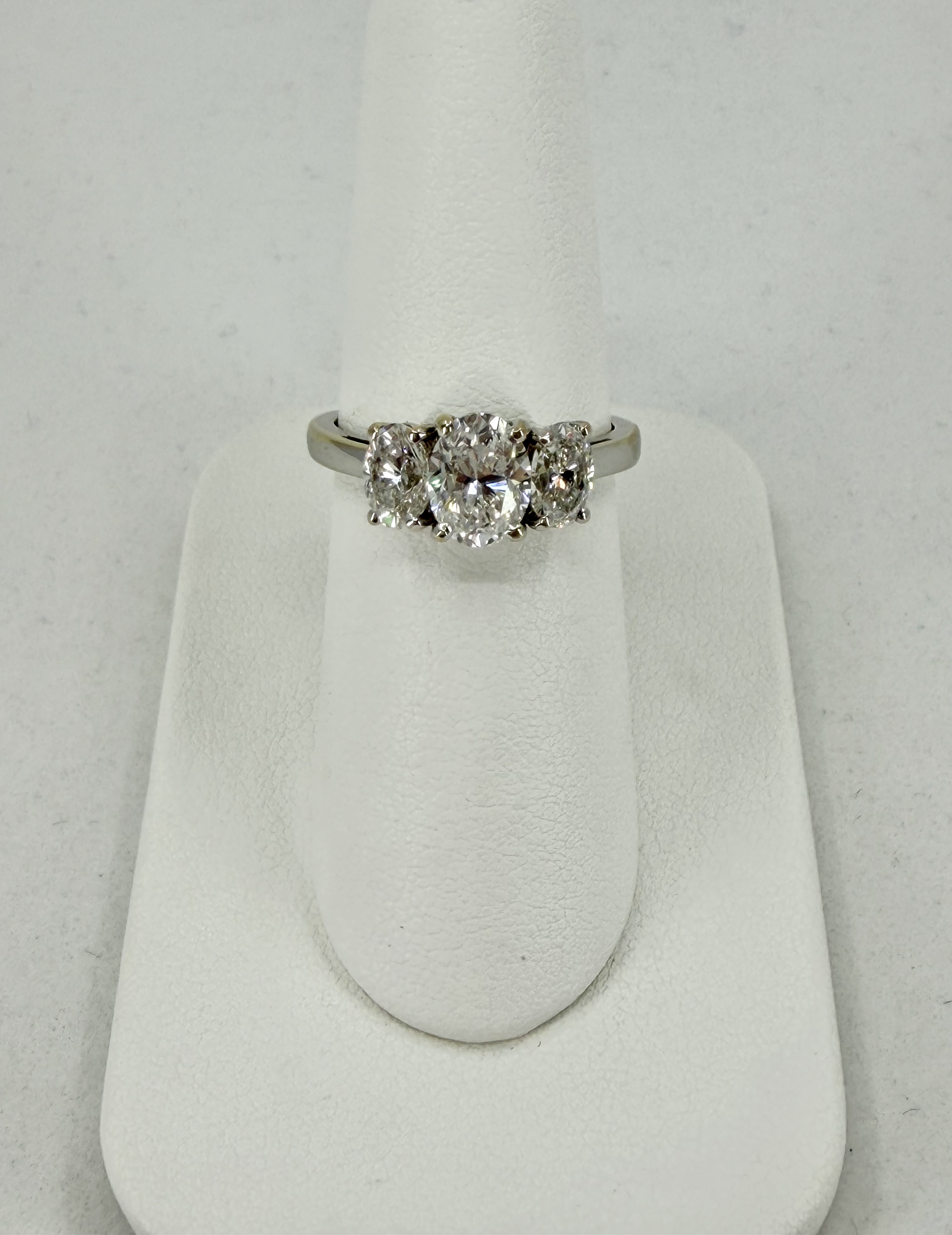 18K White Gold Three-Stone Oval Diamond Ring