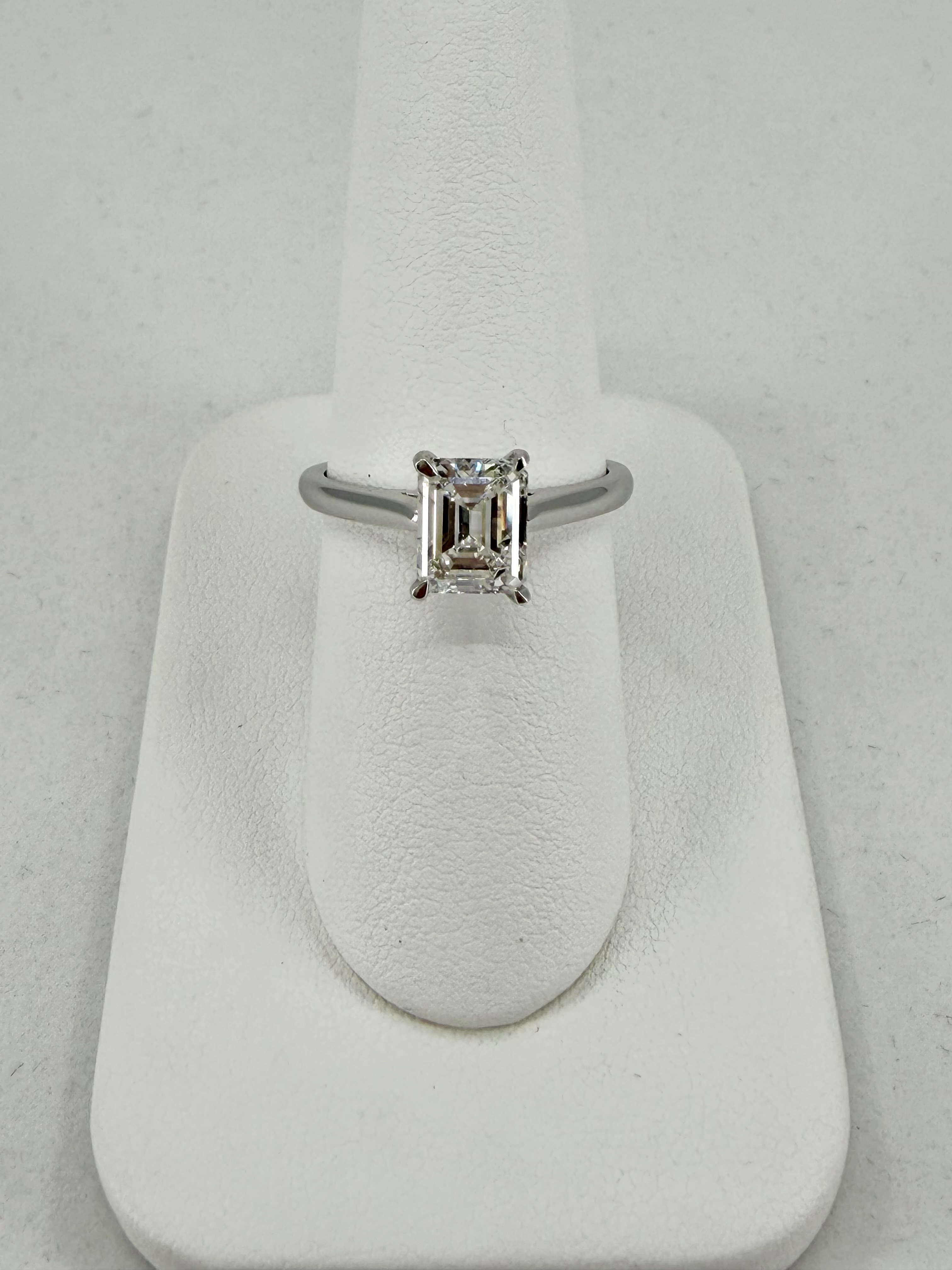 Platinum Emerald Cut Diamond Solitaire Ring &ndash; 1.55 CT G/VVS2