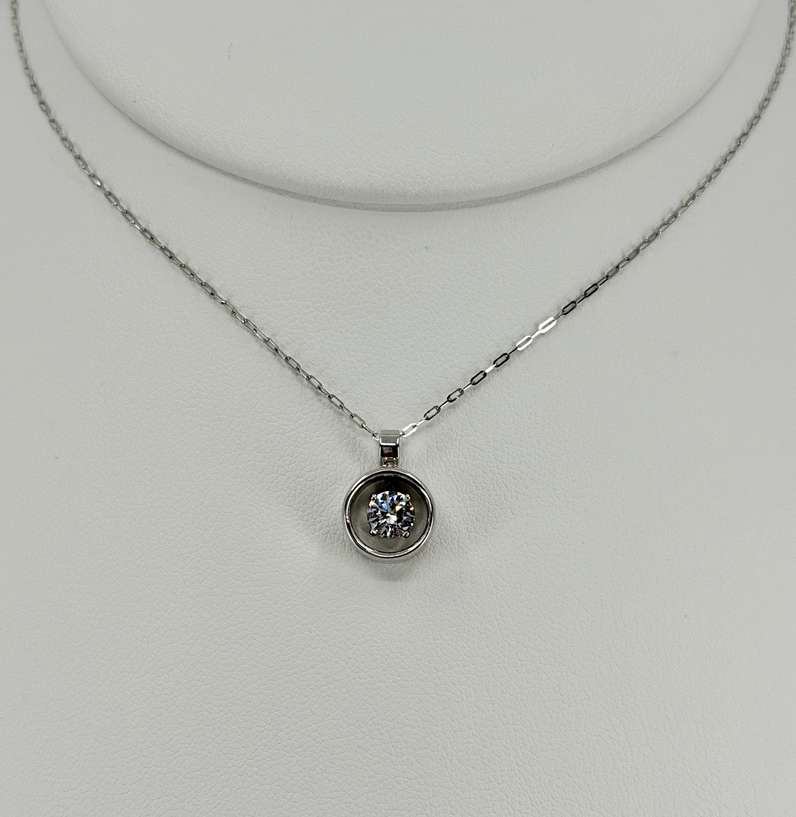 14K White Gold Circle CZ Pendant Necklace