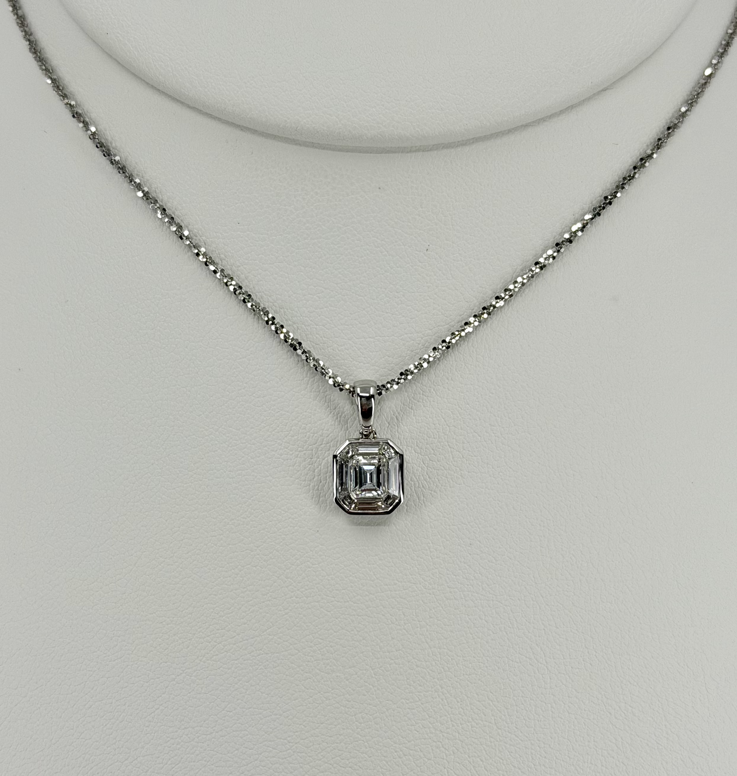 18K White Gold Diamond Bezel Pendant