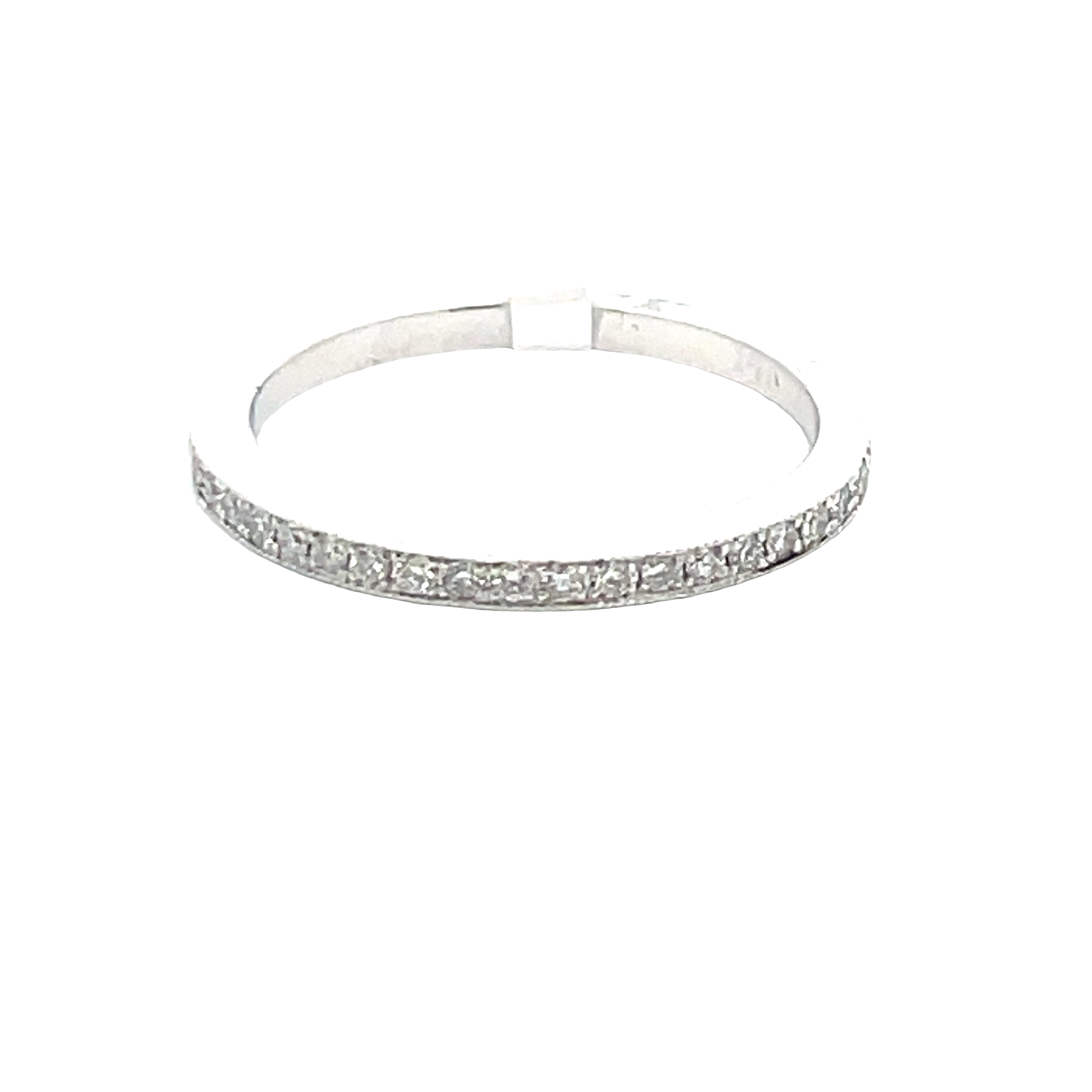 0.15CTW DIAMOND  MILGRAIN BAND CONTAINING 19 ROUND DIAMONDS 14KW