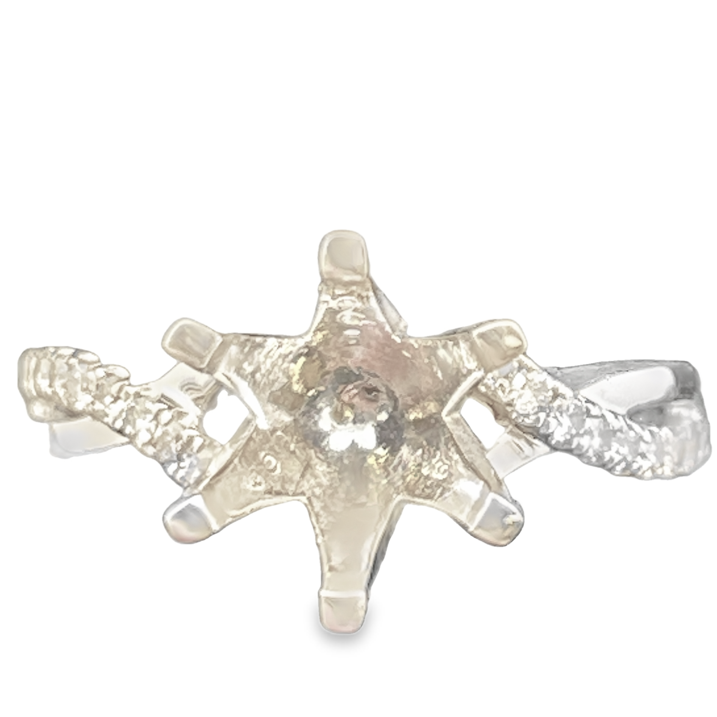 CROSSOVER POLISHEDDIAMOND SET ENGAGEMENT RING SEMI MOUNTING CONTAINING 18 ROUND DIAMONDS .20CTW (CZ CENTER) PLATINUM