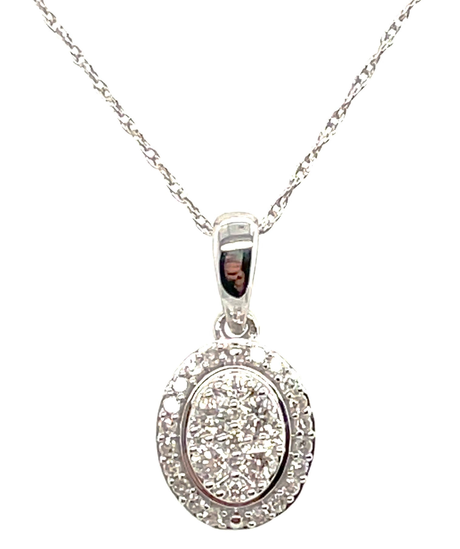 1/4CTW DIAMOND OVAL CLUSTER/HALO PENDANT/CHAIN CONTAINING: 29 ROUND DIAMONDS; 14KW CHAIN INCLUDED