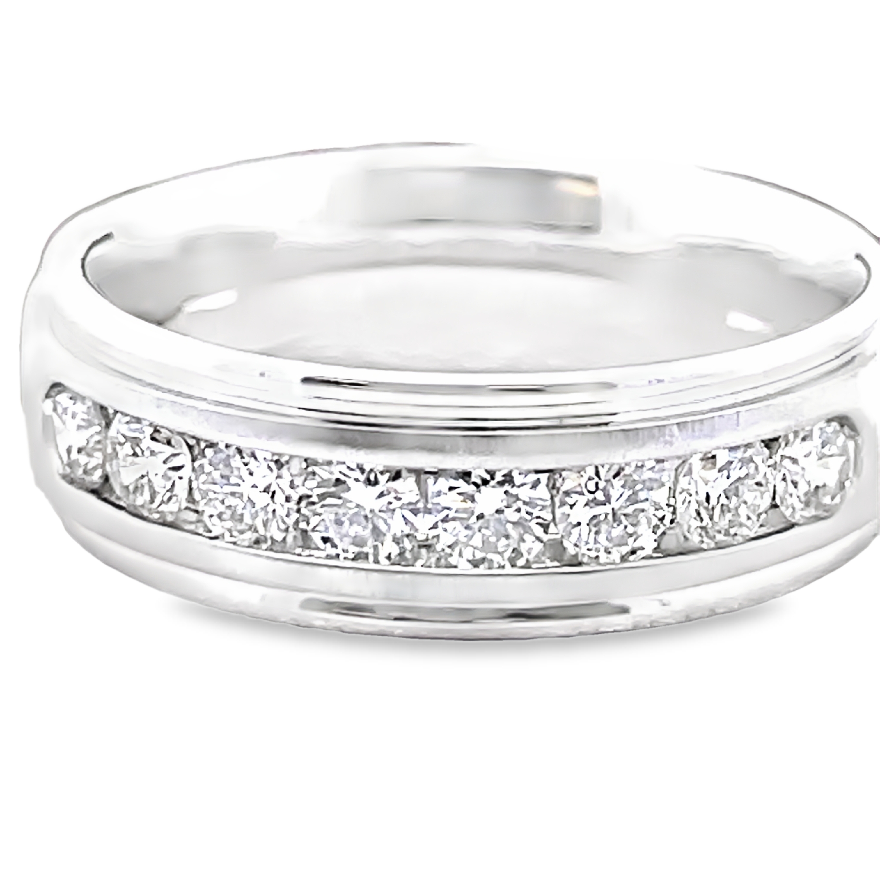 1CTW GTS SATIN-FINISH STEP-EDGE DIAMOND BAND CONTAINING: 8 ROUND CHANNEL-SET DIAMONDS 14KW