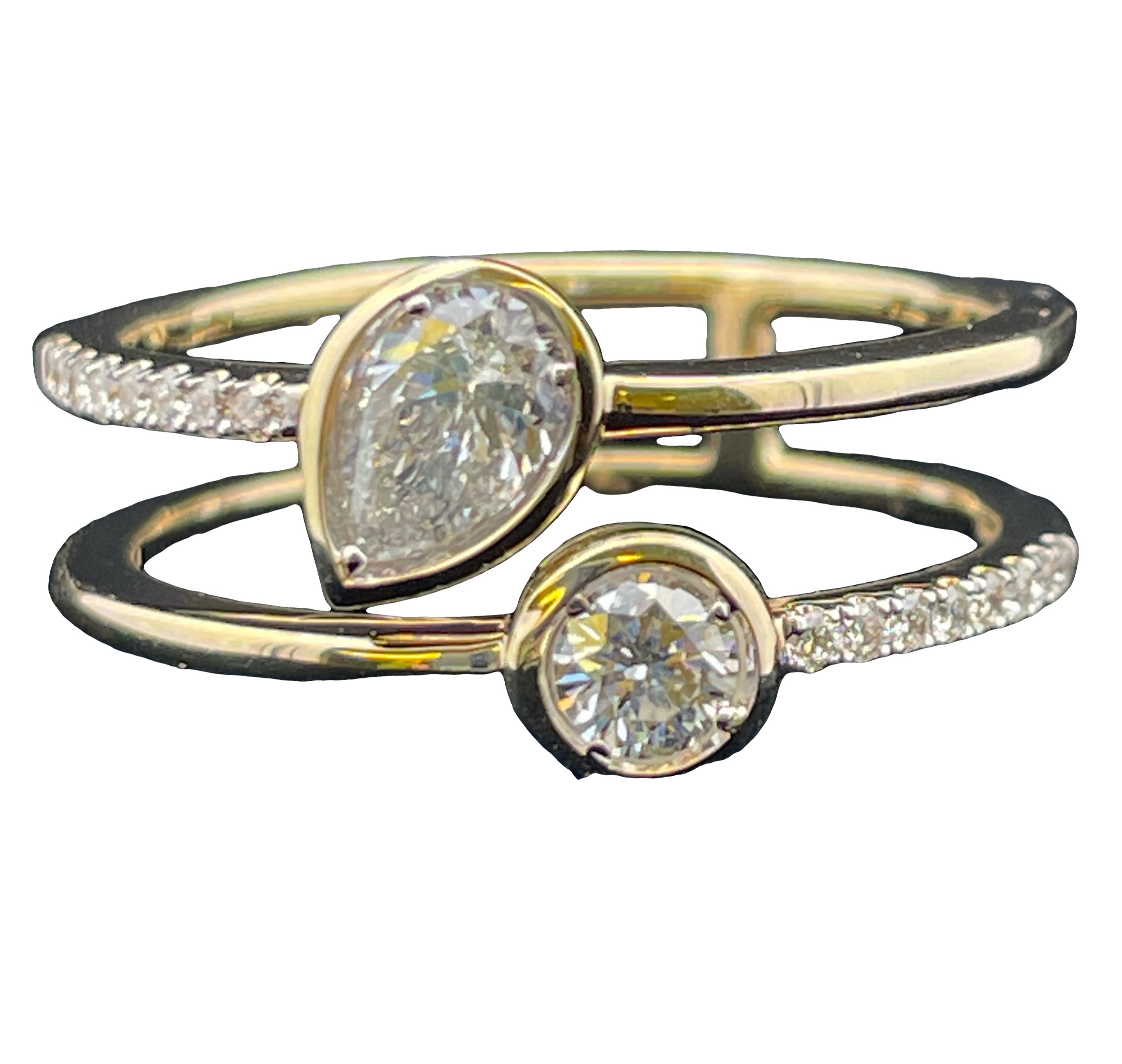 .59CTW DIAMOND 2-ROW RING CONTAINING: 1 ROUND BEZEL-SET DIAMOND + 1 PEAR SHAPE BEZEL-SET DIAMOND + 16 ROUND MELEE DIAMONDS 14KY