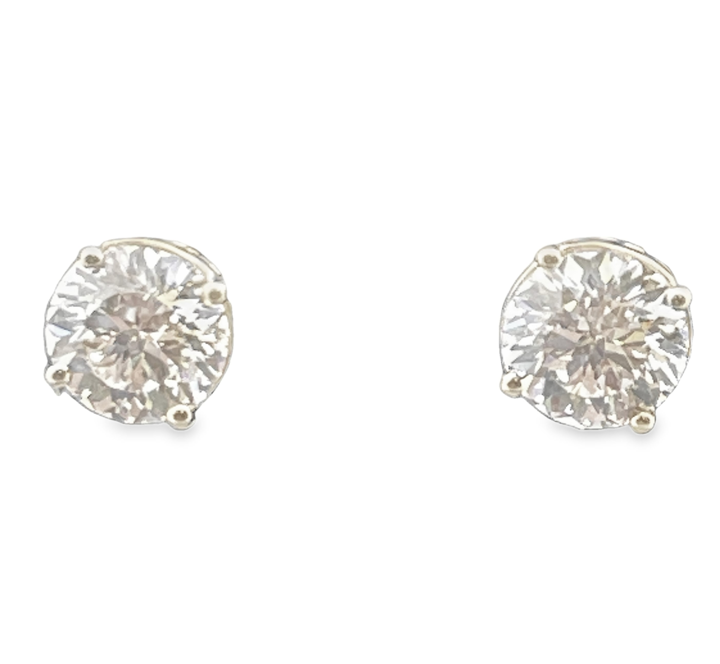 SUPER MAN MADE CREATED 2.33CTW ROUND DIAMOND STUD EARRINGS D VVS2 14KY CONTAINING: 1.17CT ROUND DIAMOND D VVS2 IGI LG689510423 + 1.16CT ROUND DIAMOND D VVS2 IGI LG689510427
