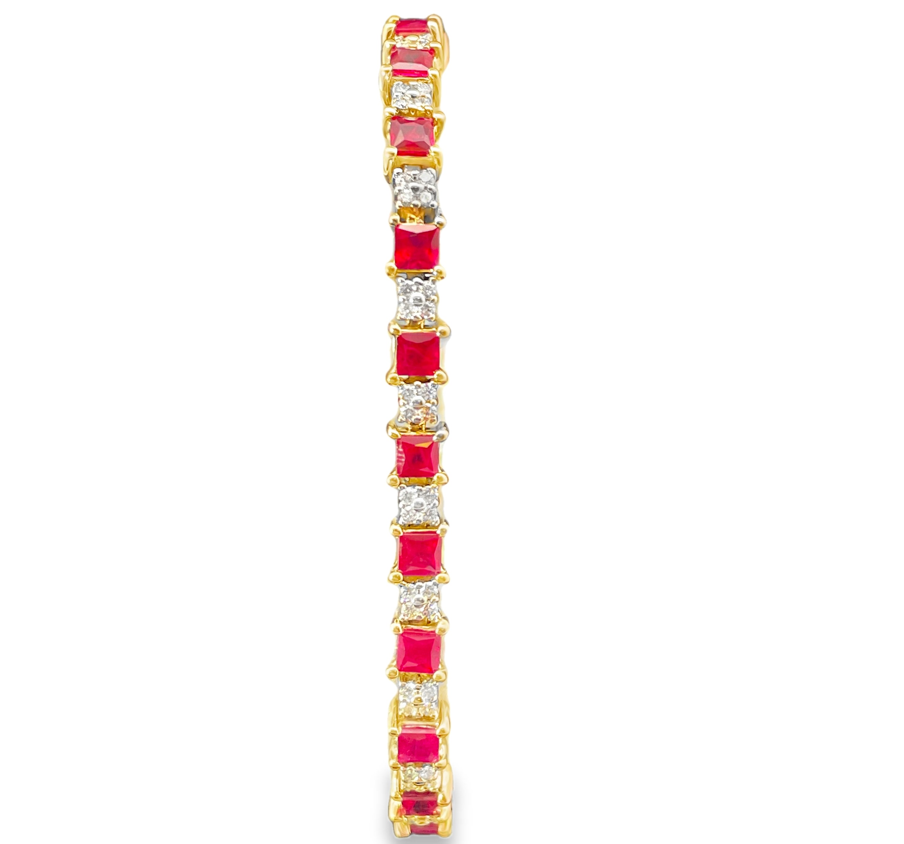 7.42TGW RUBY + DIAMOND BRACELET CONTAINING: 23 SQUARE RUBIES 6.50CTW + 92 ROUND DIAMONDS 4-DIAMOND SQUARE CLUSTER LINKS .92TDW 14KYW