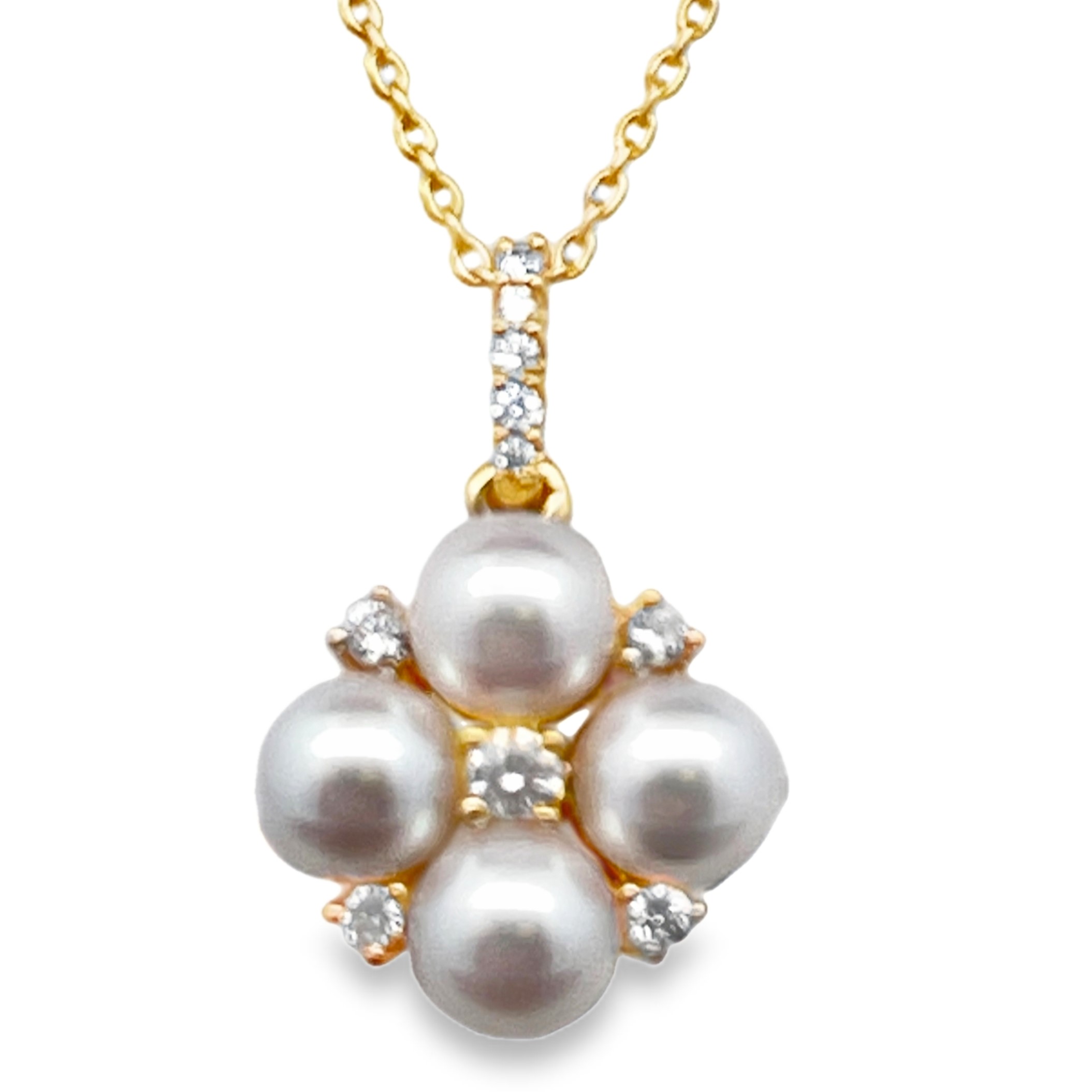 .10TDW 4 5MM PEARLS + 10 ROUND DIAMOND PENDANT/CHAIN 10KY  CHAIN INCLUDED