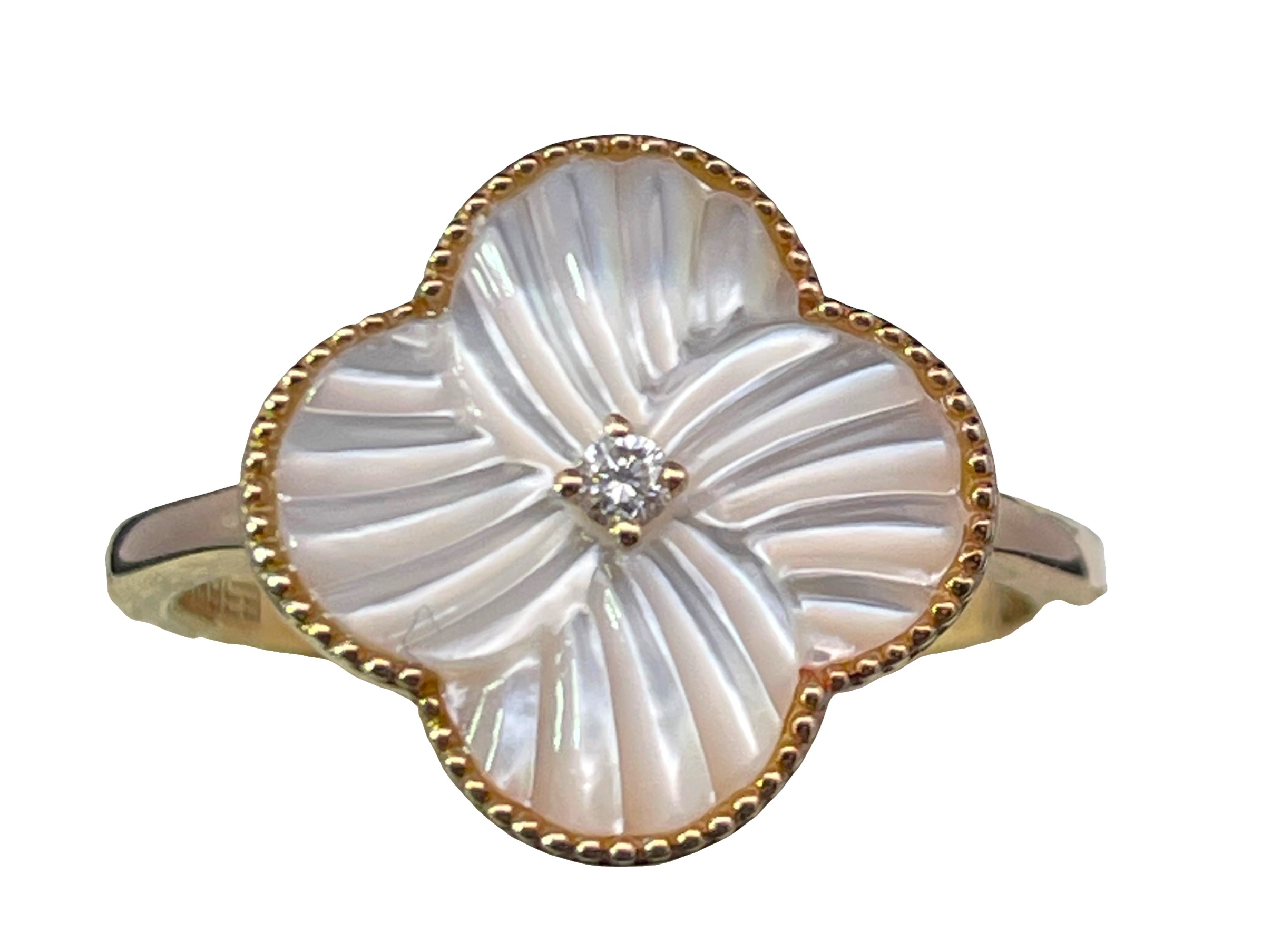EFFY FLUTED MOTHER OF PEARL/2 ROUND BEZEL-SET DIAMOND CENTERS DOUBLE-QUATREFOIL RING .03TDW 14KY