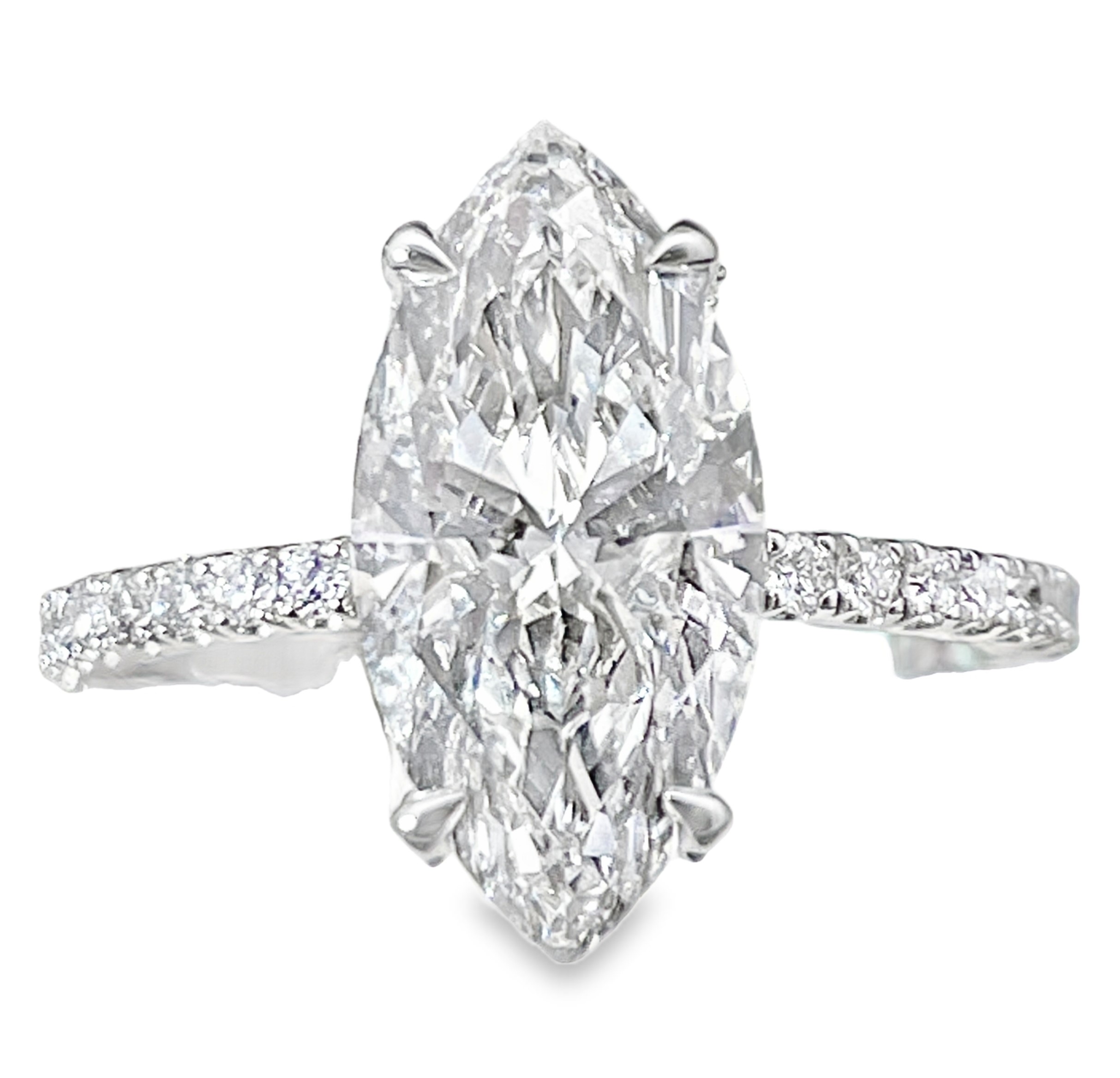 SUPER MAN MADE CREATED 3.54CTW DIAMOND ENGAGEMENT RING CONTAINING: 3.01CT MARQUISE DIAMOND CENTER F VS2 IGI LG643432624 + 60 ROUND MELEE DIAMONDS .53CTW 14KW