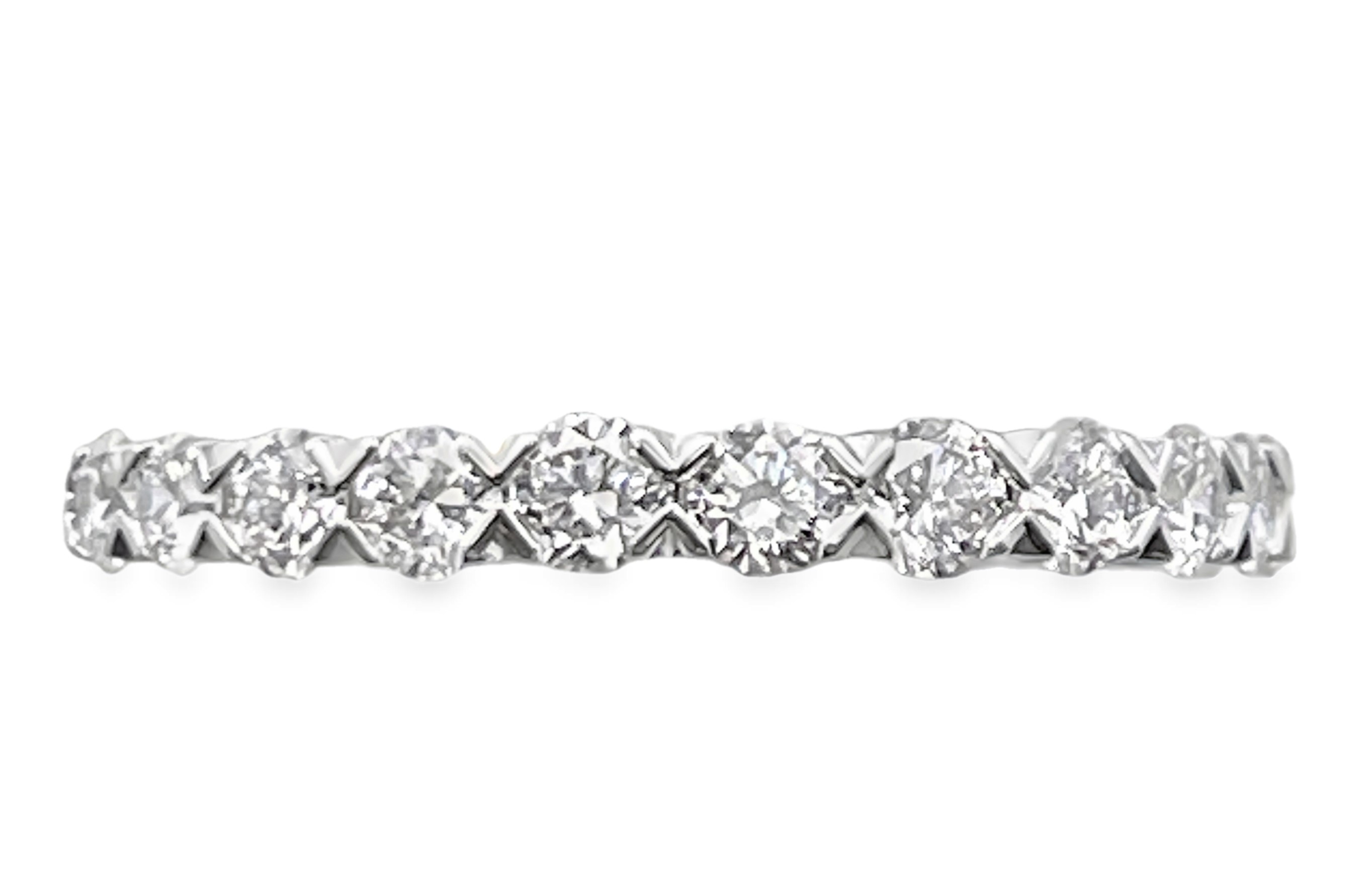 SUPER MAN MADE CREATED .88CTW LDS 13 ROUND DIAMOND BAND 14KW