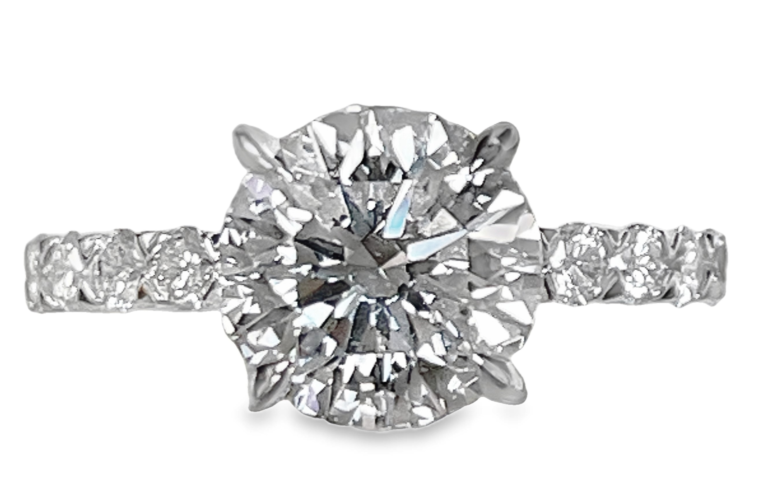 SUPER MAN MADE CREATED 4.04CTW DIAMOND ENGAGEMENT RING CONTAINING: 3.09CT 100-FACET ROUND DIAMOND E VS1 IGI LG720562999 + 24 ROUND MELEE DIAMONDS .95CTW 14KW