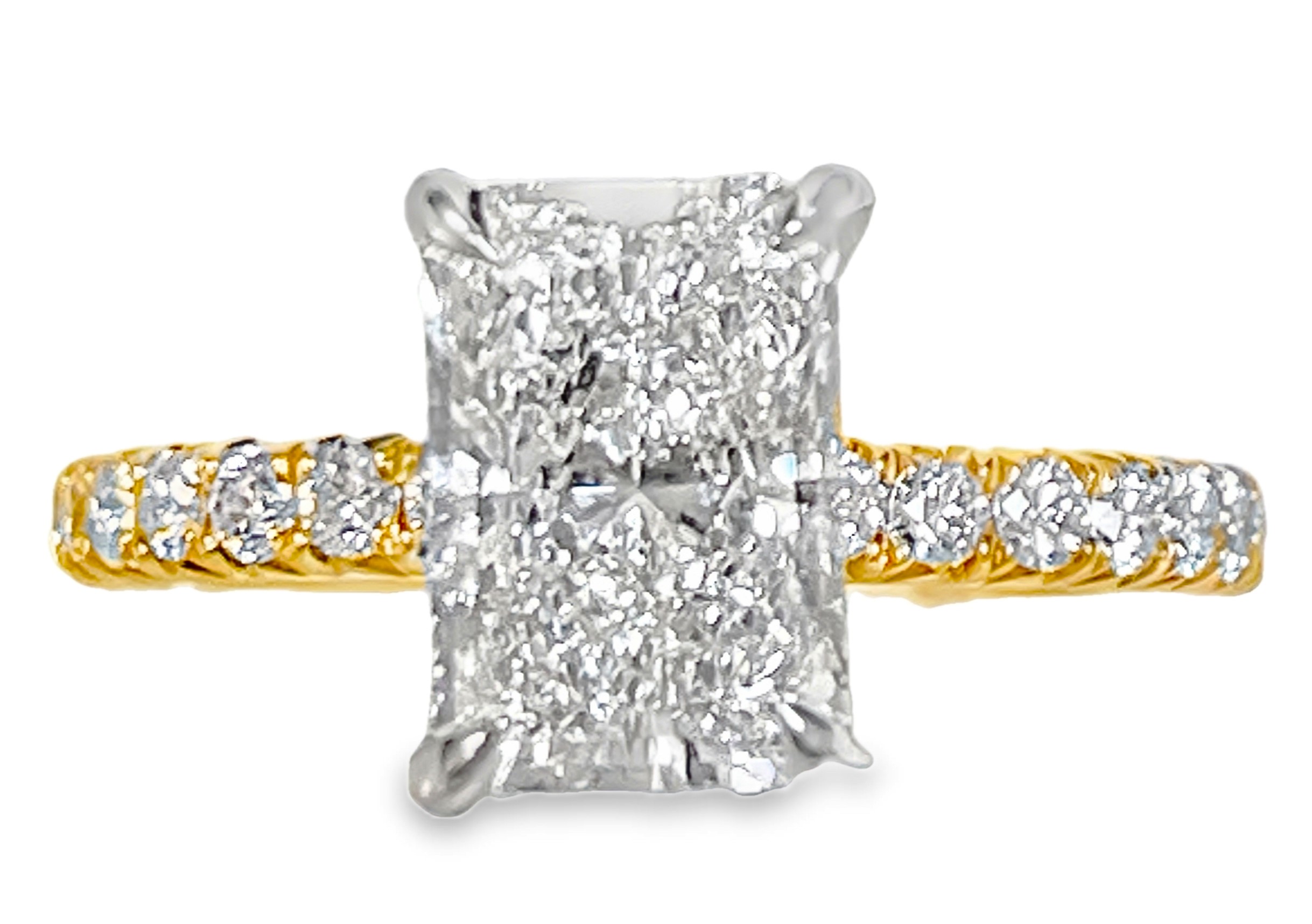 SUPER MAN MADE CREATED 3.13CTW ENGAGEMENT RING CONTAINING: 2.58CT 100-FACET RADIANT CUT DIAMOND CENTER F VS1 FDX 74039780108 + 54 ROUND MELEE DIAMONDS .55CTW 14KYW