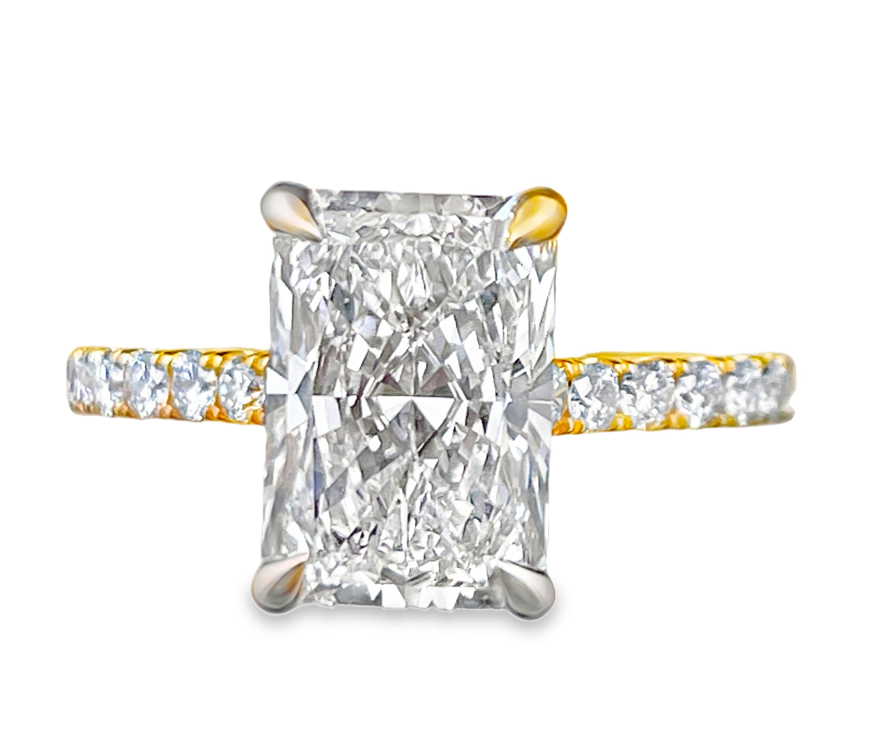 SUPER MAN MADE CREATED 3.43CTW DIAMOND ENGAGEMENT RING CONTAINING: 3.08CT RADIANT CUT DIAMOND CENTER F VS1 IGI LG687562936 + 30 ROUND MELEE DIAMONDS .35CTW 14KY