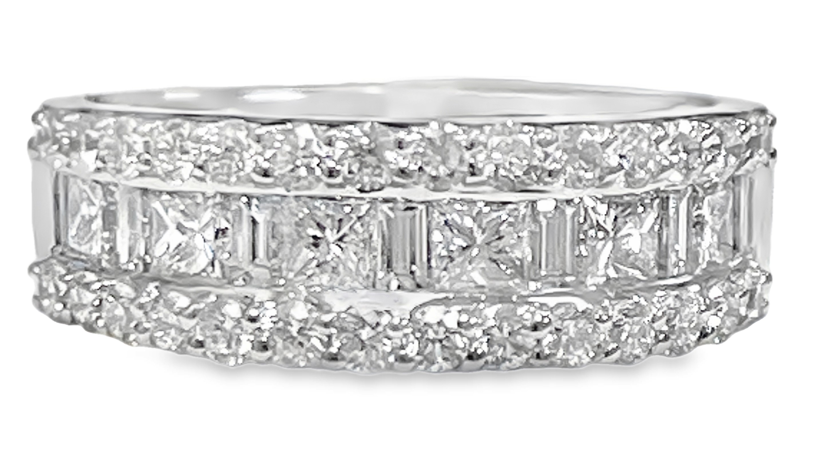 1.58CTW LDS BAND CONTAINING: 7 BAGUETTE + 6 PRINCESS CHANNEL-SET DIAMONDS + 28 ROUND PRONG-SET DIAMONDS 14KW