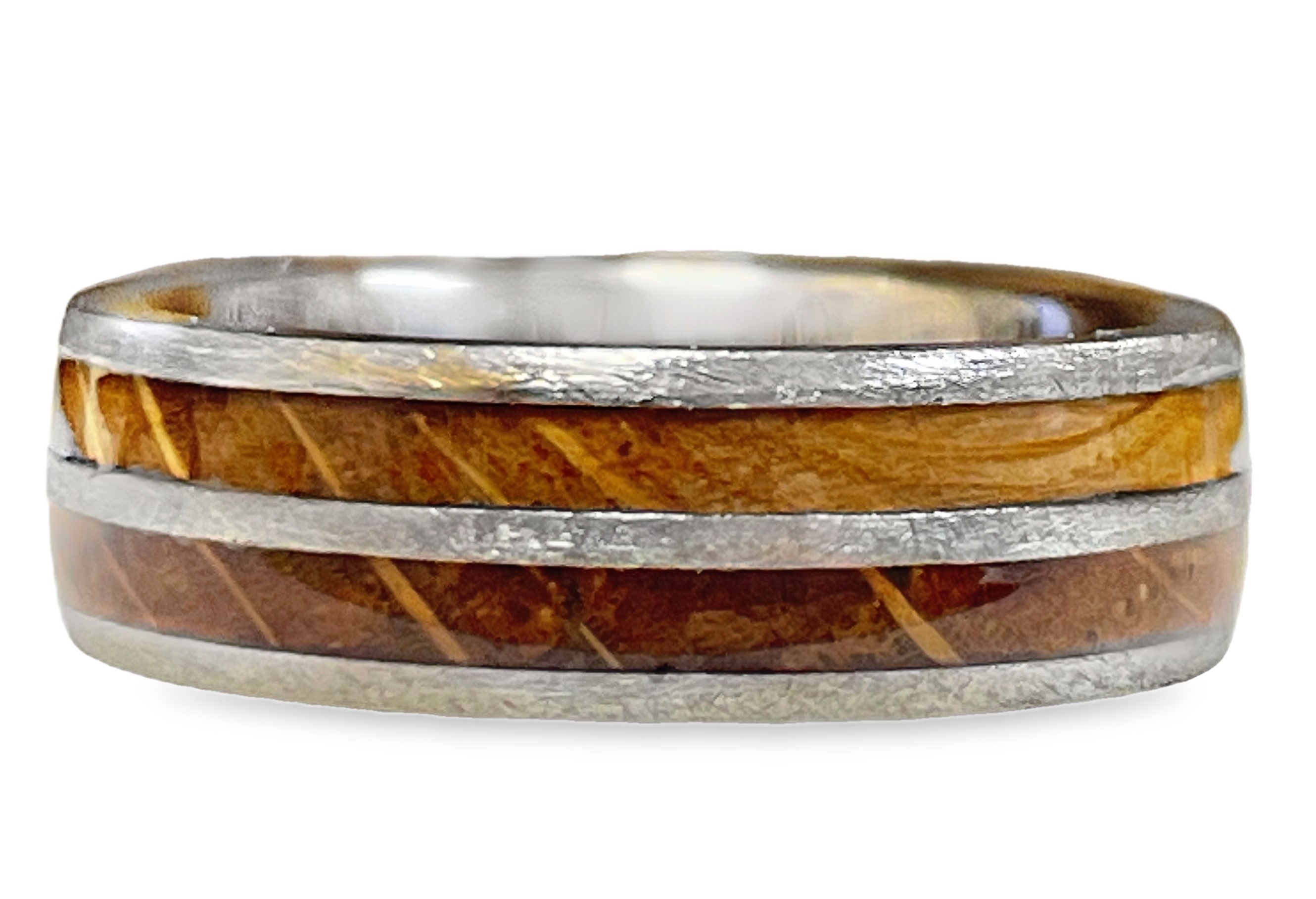 GTS 7MM TITANIUM DISTRESSED DOME BAND W/2 2MM WHISKEY BARREL INLAYS SIZE 10