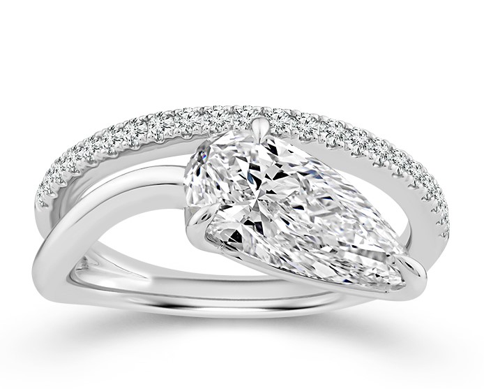 SUPER MAN MADE CREATED OFF-CENTER 2.13CT PEAR SHAPE DIAMOND RING F VVS1 IGI LG799632780 + 22 ROUND MELEE DIAMONDS 1/4CTW 14KW