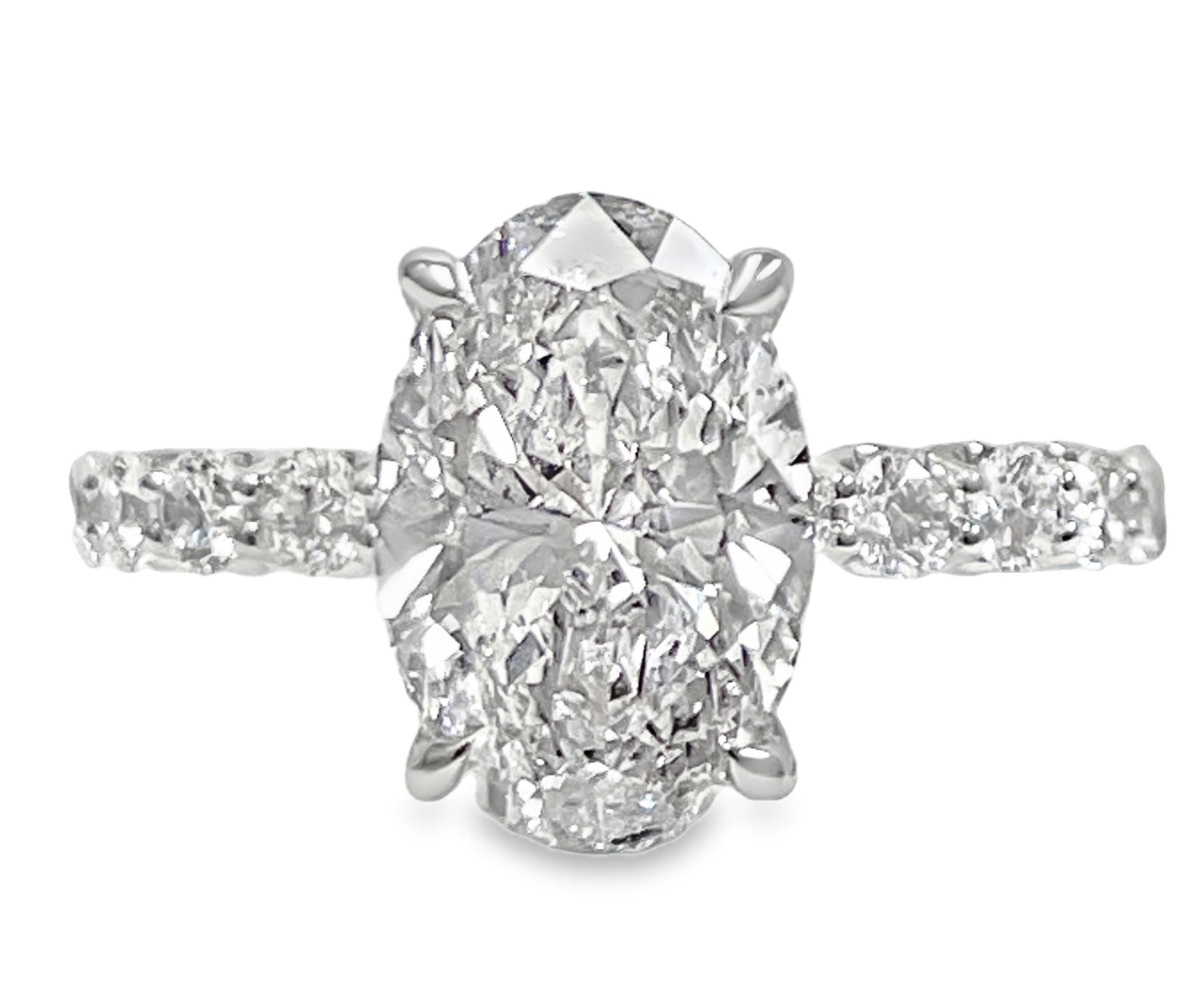 SUPER MAN MADE CREATED 3.82CTW ENGAGEMENT RING: 3.02CT 100-FACET OVAL DIAMOND E VS2 FDX 74431440101 + 12 ROUND DIAMONDS .80CTW 14KW